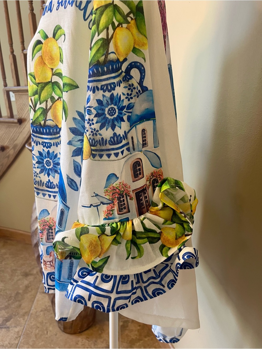 NWT MADE IN PADOVA, ITALY SANTORINI PRINT HIGH-LOW RUFFLED SLEEVE LUXURY BLOUSE - Picture 7 of 17